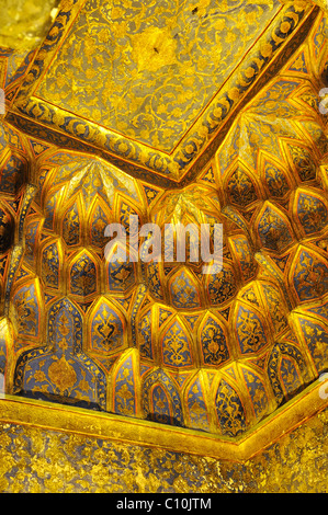 Vergoldete Kuppel im Mausoleum von Scheich Safi Ad-Din, Ardabil, Iran, Persien, Asien Stockfoto