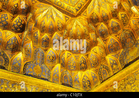 Vergoldete Kuppel im Mausoleum von Scheich Safi Ad-Din, Ardabil, Iran, Persien, Asien Stockfoto