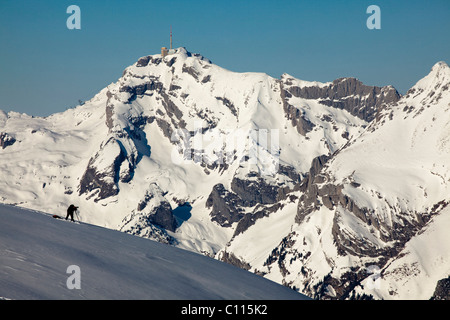 Fotografen, die Bilder in den Schweizer Alpen und Säntis nächster zurück, Alpstein, Schweiz, Europa Stockfoto