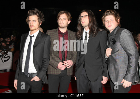 Jared Followill, Matthew Followill, Caleb Followill und Nathan Followill von den Kings of Leon BRIT Awards 2009 - rot Stockfoto