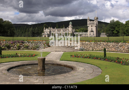 Balmoral Castle, der Sommerresidenz der britischen königlichen Familie, Schottland, Vereinigtes Königreich, Europa Stockfoto