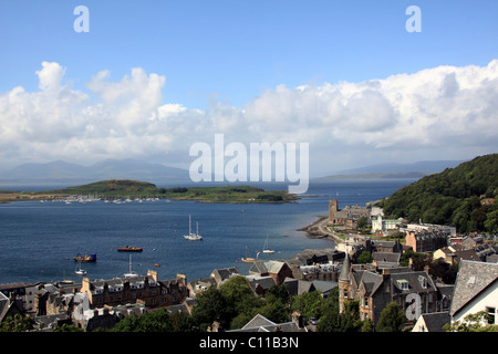 Blick auf Oban und die Inseln Kerrera und Mull, Schottland, Vereinigtes Königreich, Europa Stockfoto