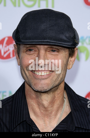 MICHAEL BIEHN TAKE ME HOME TONIGHT LOS ANGELES PREMIERE. RELATIVITY MEDIA. Die Innenstadt von LOS ANGELES Kalifornien USA 2. März 2011 Stockfoto