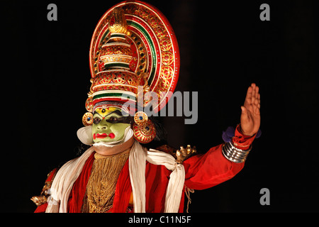 Kathakali Tanz, Pachcha oder Pacha Charakter, Kerala, Südindien, Asien Stockfoto