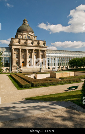 Bayerische Staatskanzlei, bayerische Staatskanzlei, Blick auf den Hofgarten, München, Bayern, Deutschland, Europapark Stockfoto