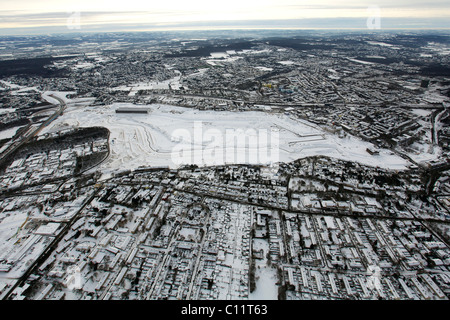 Luftaufnahme, Phoenix-See in den Schnee, Hoerde, Dortmund, Ruhrgebiet, Nordrhein-Westfalen, Deutschland, Europa Stockfoto
