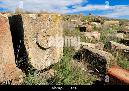 Historischen armenischen Friedhof, Grab, Grabstein bei Khor Virap Kloster, Armenien, Asien Stockfoto