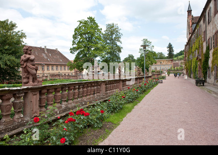 Bronnbach Abbey Kloster Garten, Main-Tauber-Kreis, Bronnbach, Hessen, Deutschland, Europa Stockfoto