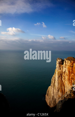 Blick auf das Meer von den Klippen Yport, La Côte d'Albâtre Küste, Normandie, Frankreich Stockfoto