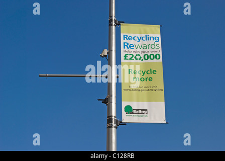 Ealing Rates Plakat Förderung von recycling in Ealing, West London, england Stockfoto