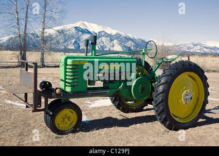 Antike 1944 John Deere Traktor. Stockfoto