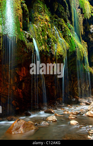 Griechenland, Evrytania. Die "Panta Vrehei" (das bedeutet "Immer regnet") Canyon, ein wirkliches Naturparadies abseits der ausgetretenen Pfade. Stockfoto