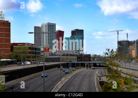 Ansicht von Wolkenkratzern in Barcelona. Spanien. Stockfoto