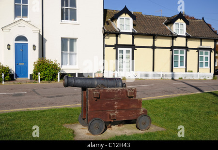 Kanone auf St. James Green, Southwold, UK Stockfoto