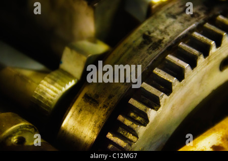 Vereinigtes Königreich, Bristol, Nahaufnahme von Cog aus antiken Druckmaschine Stockfoto