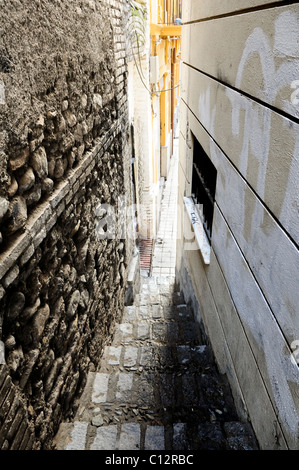 Enge Gasse in Granada, Andalusien, Spanien - Albaicin Stockfoto