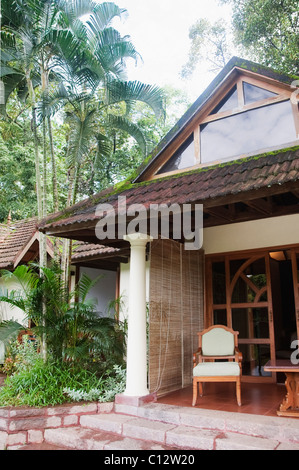 Ferienhaus in einem Touristenort, Zuri Kumarakom Resort And Spa, Kumarakom, Distrikt Kottayam, Kerala, Indien Stockfoto