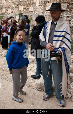 Morgengebet wurden heute von Frauen von der Wand auf die Frauen der Kotel durchgeführt. Jerusalem, Israel. 03.07.2011. Stockfoto