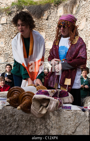 Morgengebet wurden heute von Frauen von der Wand auf die Frauen der Kotel durchgeführt. Jerusalem, Israel. 03.07.2011. Stockfoto