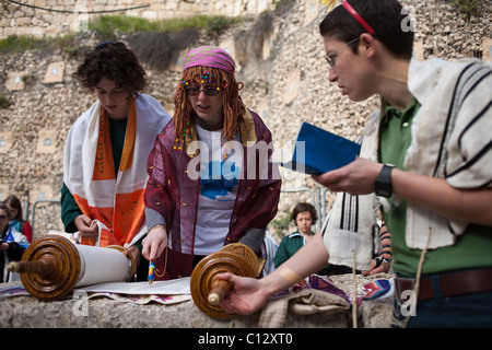 Morgengebet wurden heute von Frauen von der Wand auf die Frauen der Kotel durchgeführt. Jerusalem, Israel. 03.07.2011. Stockfoto