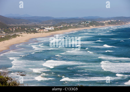 Wellen an Küste, Wüste, Provinz Eastern Cape, Südafrika Stockfoto