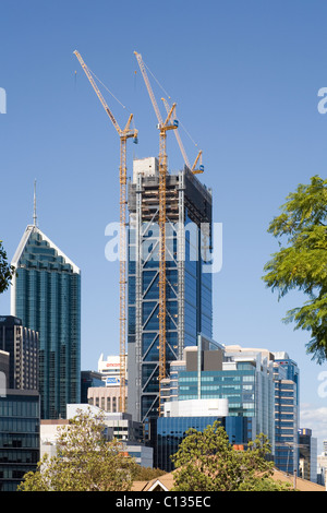 Bau des neuen BHP Billiton Wolkenkratzers im März 2011, Perth, Western Australia Stockfoto