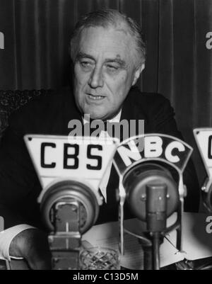FDR Präsidentschaft.  US-Präsident Franklin Delano Roosevelt Fireside Chats "Auf den europäischen Krieg" 3. September 1939 zu liefern. Stockfoto