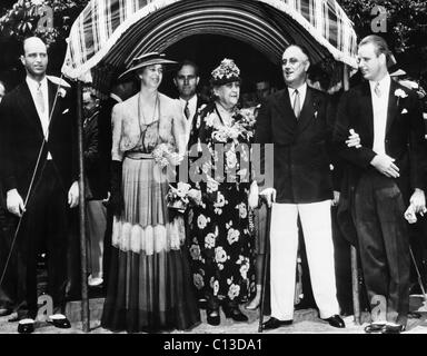 FDR Präsidentschaft. Von links: James Roosevelt, First Lady Eleanor Roosevelt, John Boettiger, Sara Roosevelt, US Präsident Franklin Stockfoto