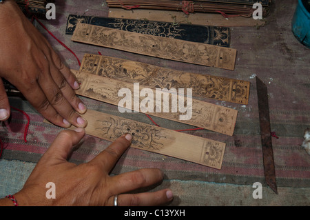 Lontar Bambusblatt Bücher im antiken Stil an die Aga Dorf Tenganan in Ost-Bali Stockfoto