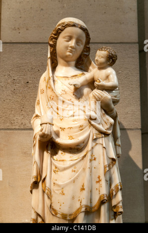 Detail: Madonna mit Kind, ca. 1340, Made in Ile-de-France, Alabaster Stockfoto