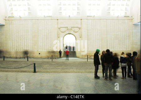 Im Inneren der Menentor Memorial in Ypern, Belgien Stockfoto