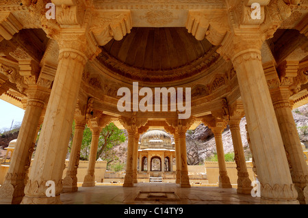 Das Gator Ki Chatri Mausoleum in der Nähe von Jaipur, Indien Stockfoto