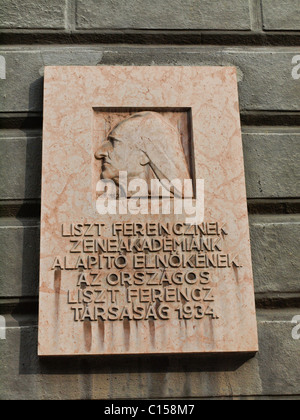 Gedenktafel von Franz Liszt auf dem Franz-Liszt-Haus in Budapest, Ungarn. Stockfoto