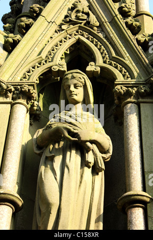 Albert Memorial Queensbury Yorkshire Bradford Vereinigtes Königreich UK Grade 2 von Eli Milnes aufgeführt Stockfoto