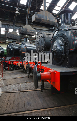 Dampfmaschinen im Barrow Hill Roundhouse Museum, in der Nähe von Chesterfield, Derbyshire, England Stockfoto