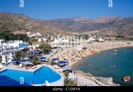 Hafenbucht, Milopotas Strand, Insel Ios, Kykladen, Griechenland, Europa Stockfoto