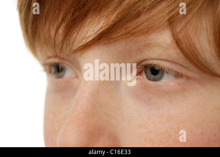 Augen eines 12 Jahre alten Jungen, Nahaufnahme Stockfoto