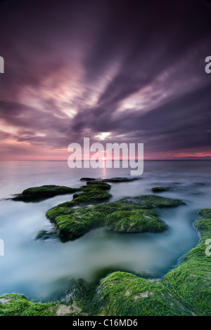 Sonnenaufgang in Walton-on-the-Naze in Essex, England. Stockfoto