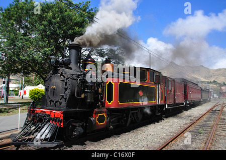 Dampfzug auf Ferrymead Heritage Park, Ferrymead, Christchurch, Region Canterbury, Südinsel, Neuseeland Stockfoto