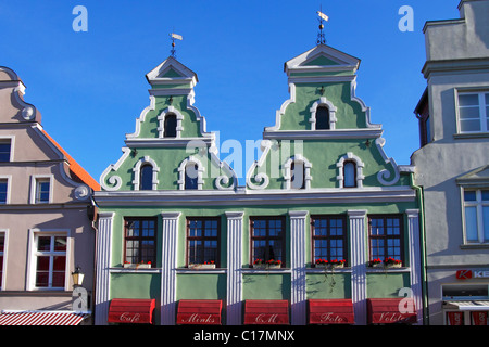 Historische Bürgerhäuser, Kraemerstrasse in der alten Stadt Wismar, UNESCO-Weltkulturerbe, Mecklenburg-Vorpommern Stockfoto