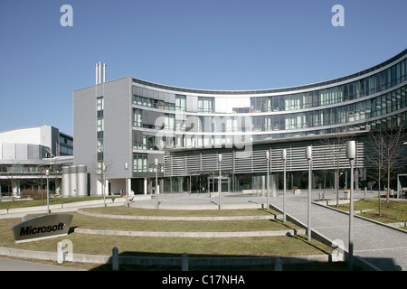 Deutsches und europäisches Hauptquartier für Microsoft GmbH in Unterschleißheim bei München, Bayern, Deutschland, Europa Stockfoto