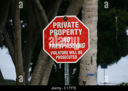 Zeichen, Privateigentum, kein Hausfriedensbruch, Kailua Kona, Hawaii, USA Stockfoto