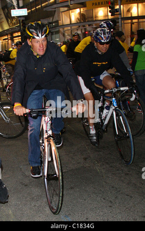 Lance Armstrong und Nike Sportswear starten "Stufen" am Montalban Theater Los Angeles, Kalifornien - 07.03.09 Stockfoto