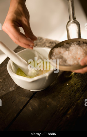 Vorbereitung-Körperpeeling Stockfoto