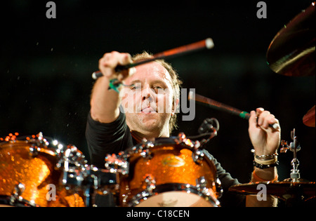 Lars Ulrich Metallica die live auf der Bühne in der O2 Arena. London, England - 02.03.09 (obligatorisch): Stockfoto