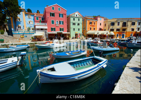 Den malerischen Fischerhafen von Veli Lošinj, Insel Lošinj, Kroatien Stockfoto