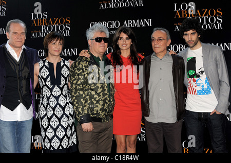 Luis Homar, Blanca Portillo, Pedro Almodovar, Penelope Cruz, Jose Luis Gomez und Tamar Novas besucht die Phototcall für "Los Stockfoto