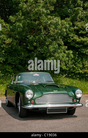 Aston Martin DB4 Automuseum. Stockfoto