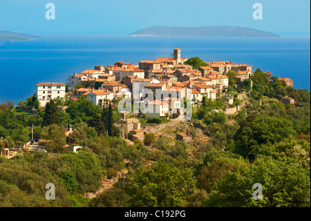 Beli Hügelstadt, Insel Cres, Kroatien Stockfoto