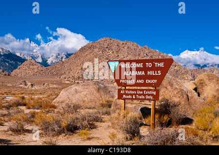 BLM-Schild am Eingang zu den Alabama Hills, Lone Pine, Kalifornien USA Stockfoto